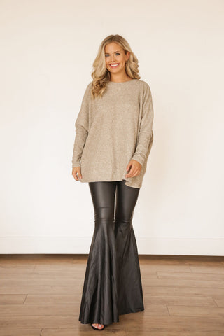 Sleeveless Button Down (Black)