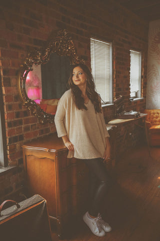 Sleeveless Button Down (Black)