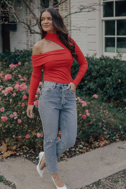 Scarlet Cut Top